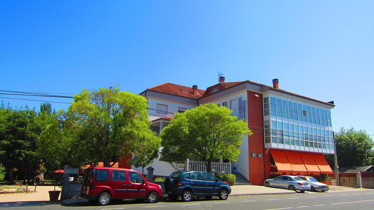 Hotel Os Caracoles Pereiro de Aguiar Exterior photo